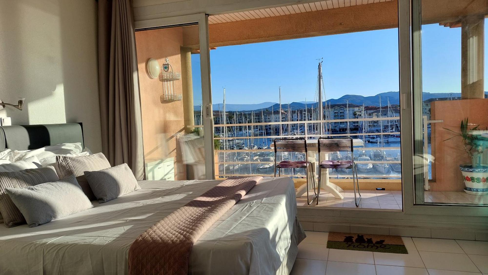 Apartment Hirondelle Port Fréjus Buitenkant foto